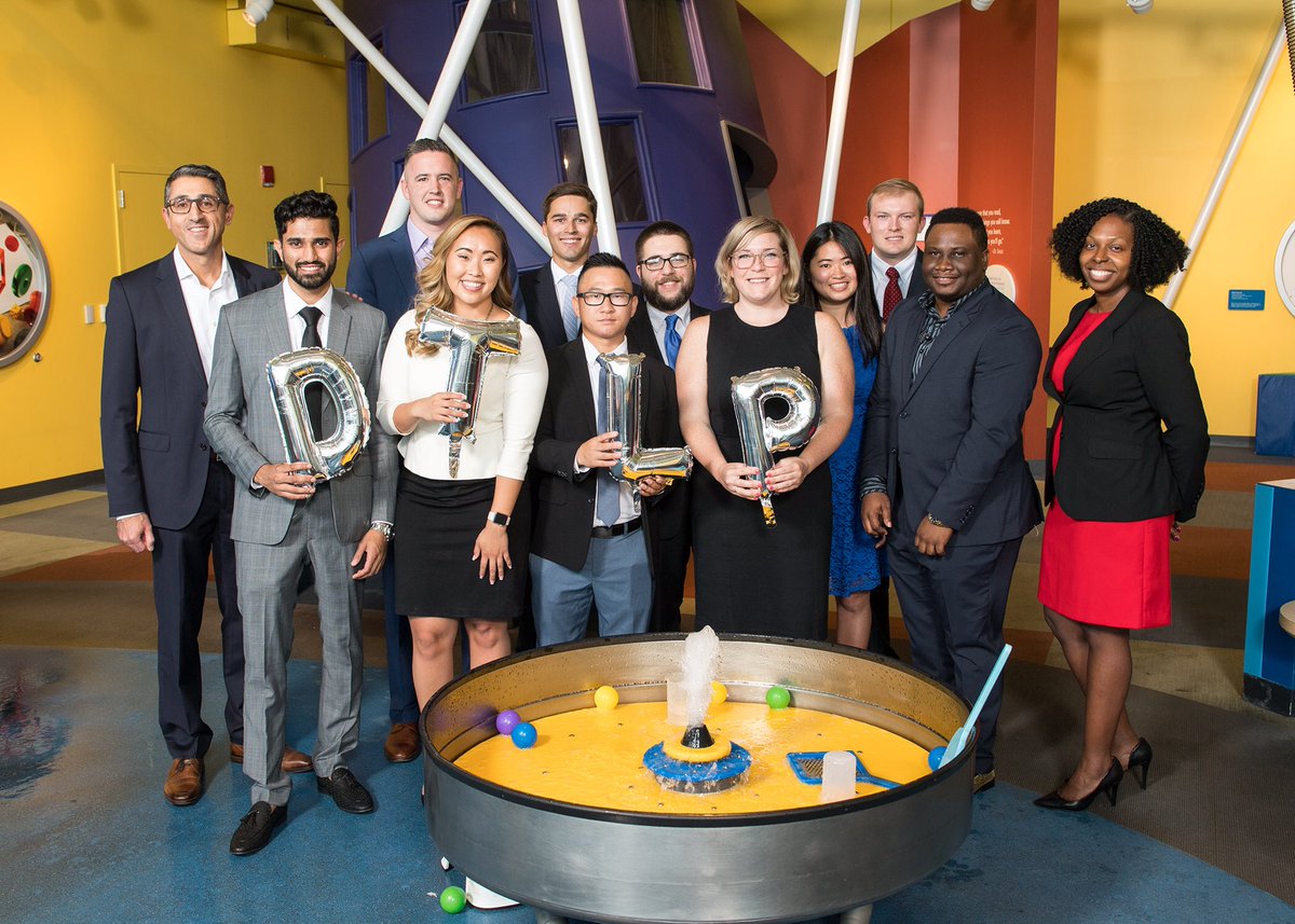 Vince_Campisi's tweet photo. Congrats to our recent #DTLP grads who are starting their new roles across #UnitedTech and actively writing the next chapter of our industries!

I’m excited to share that applications are now open for the 2019 DTLP cohort — You can learn more at: https://t.co/gzIur5NWYk https://t.co/0GcuzuEXIo