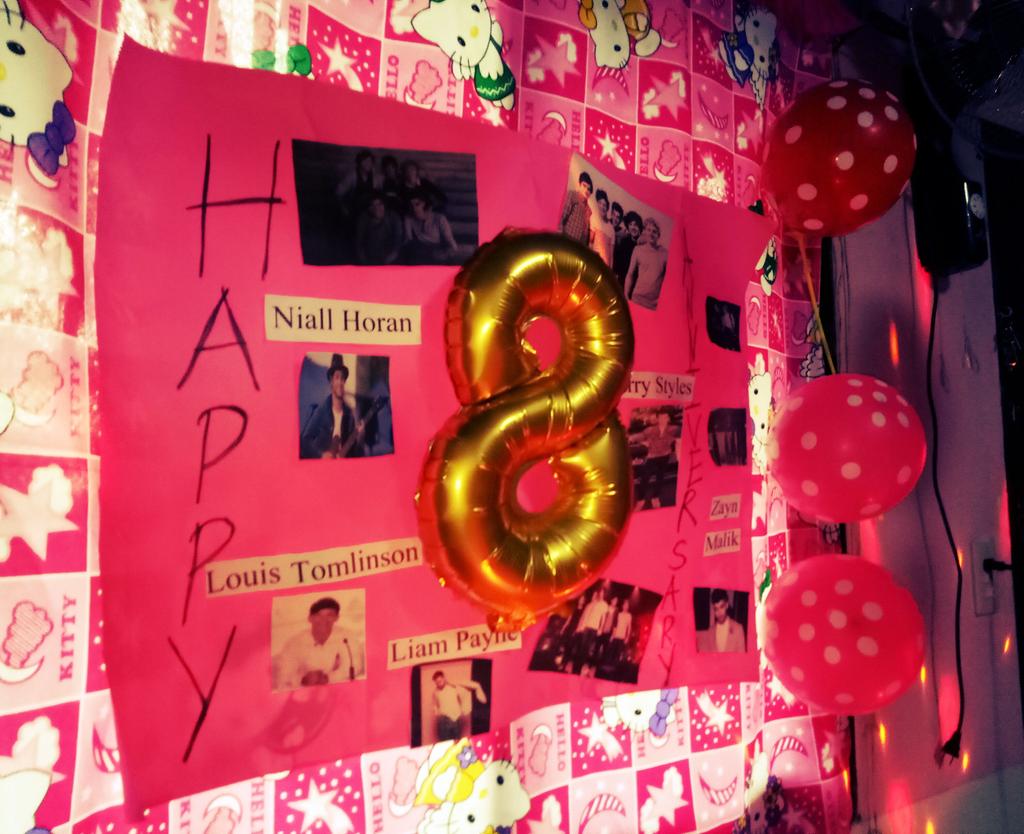 Lorrainegacho1's tweet image. Late celebration
Happy 8th anniversary Lads😘😍
#8thyearsofonedirection