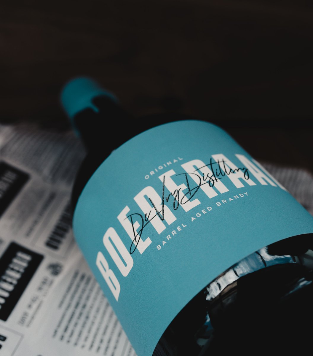 devrydistillery's tweet photo. It's finally here! Our latest addition to the De Vry family! Original Boereraad Barrel Aged Brandy. #devrydistillery #boereraad #brandy https://t.co/UifyAKGkfS