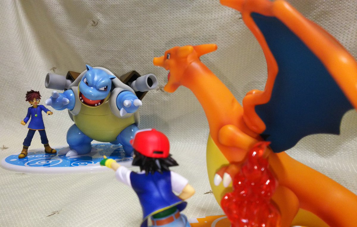 ヴェル G E Mポケモンでジョウトリーグのリザードンvsカメックスを再現 ヴェル G E Mポケモンでジョウトリーグのリザードンvsカメックスを再現