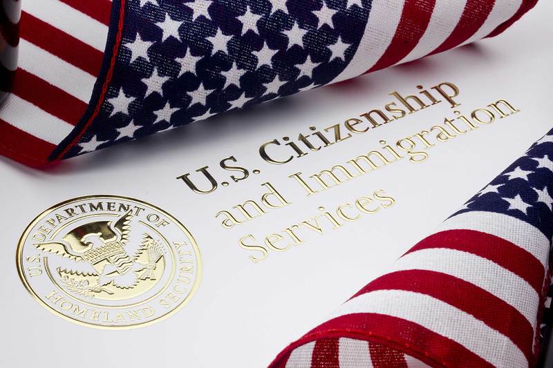 FlagDayMonument's tweet image. So you think you&apos;re a stellar student of #civics? We&apos;ll put you to the test with this practice exam for #citizenship from @uscis. Let us know how you do! loom.ly/o0hPmtM 
#immigrationtest #trivia #patriotism #instamerica  #flagdaymonument
