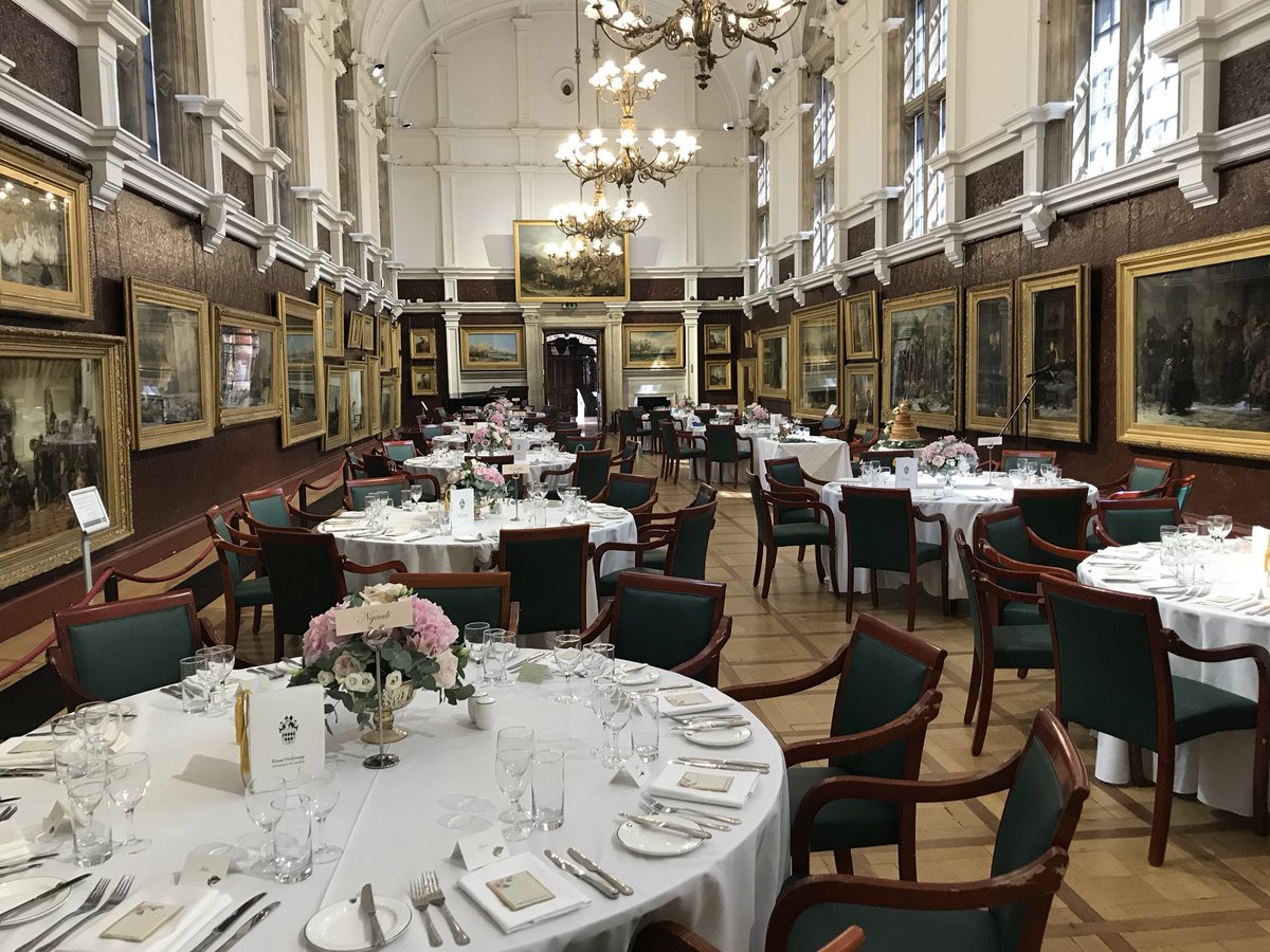 ManishShaah's tweet photo. Preparations underway for another #wedding @RoyalHolloway @RHULConferences. #Sunny_Summer #weddingvenue in #London https://t.co/35kupt0Eu7