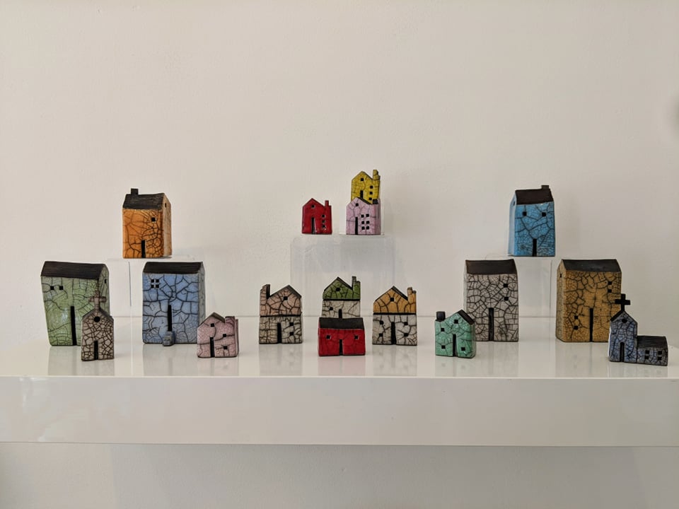 Andy Urwin's ceramic houses look gorgeous...which one would you choose?! #decisions #houses #loveceramics #raku #newartwork #display #buyart #shoplocal #stivescambridgeshire #cambridgeshire