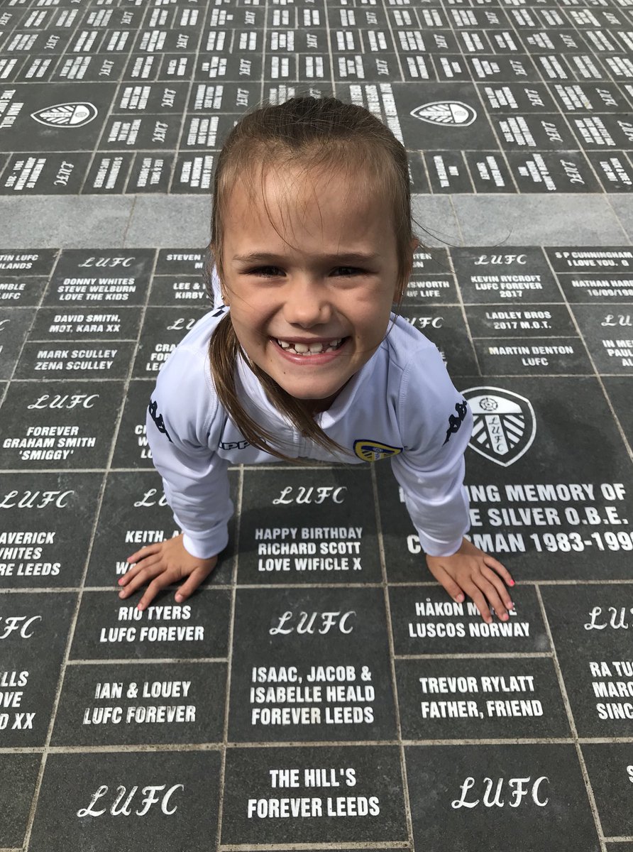 Isabelle is Loving her new @LUFC shirt! 💛💙 we even managed to find our stone too. So excited or the new season ⚽️⚽️ #foreverleeds #lufc #newleedsshirt @andrearadri