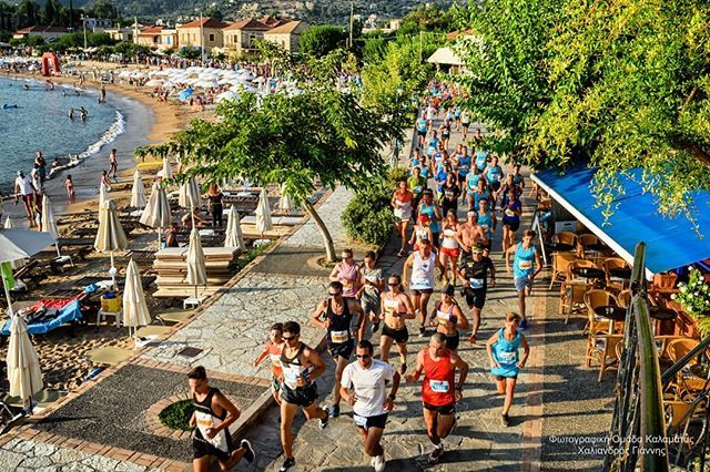 RunnerMagazine's tweet photo. #westmani #seasiderun #maniacs #stoupa #agiosnikolaos #messinia #greece https://t.co/g6izJJvT0C https://t.co/jOLkDF6KP5