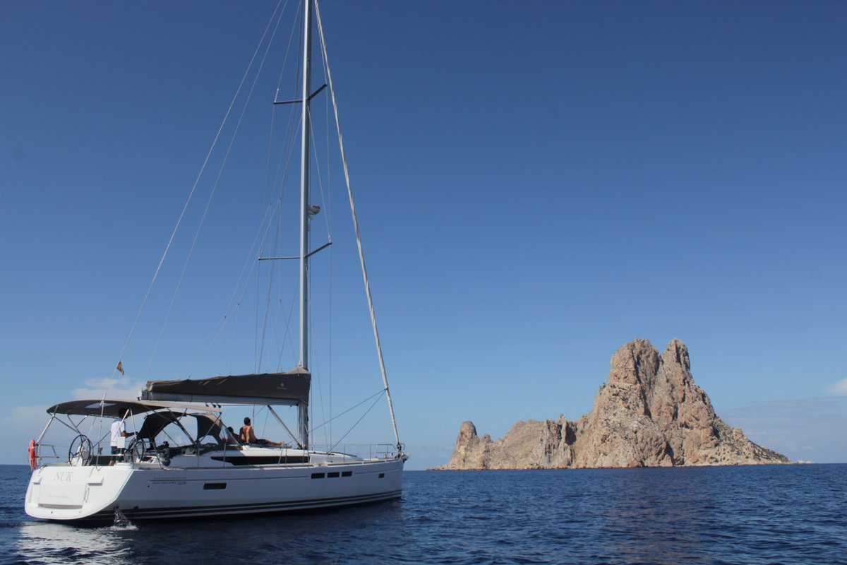 boatsetter's tweet photo. Make your weekend one to remember β΅οΈ
https://t.co/iwyQpxnp16
#Boatsetter #BoatRental #Sailboat #WeekendBoating https://t.co/fAvigxvtjX