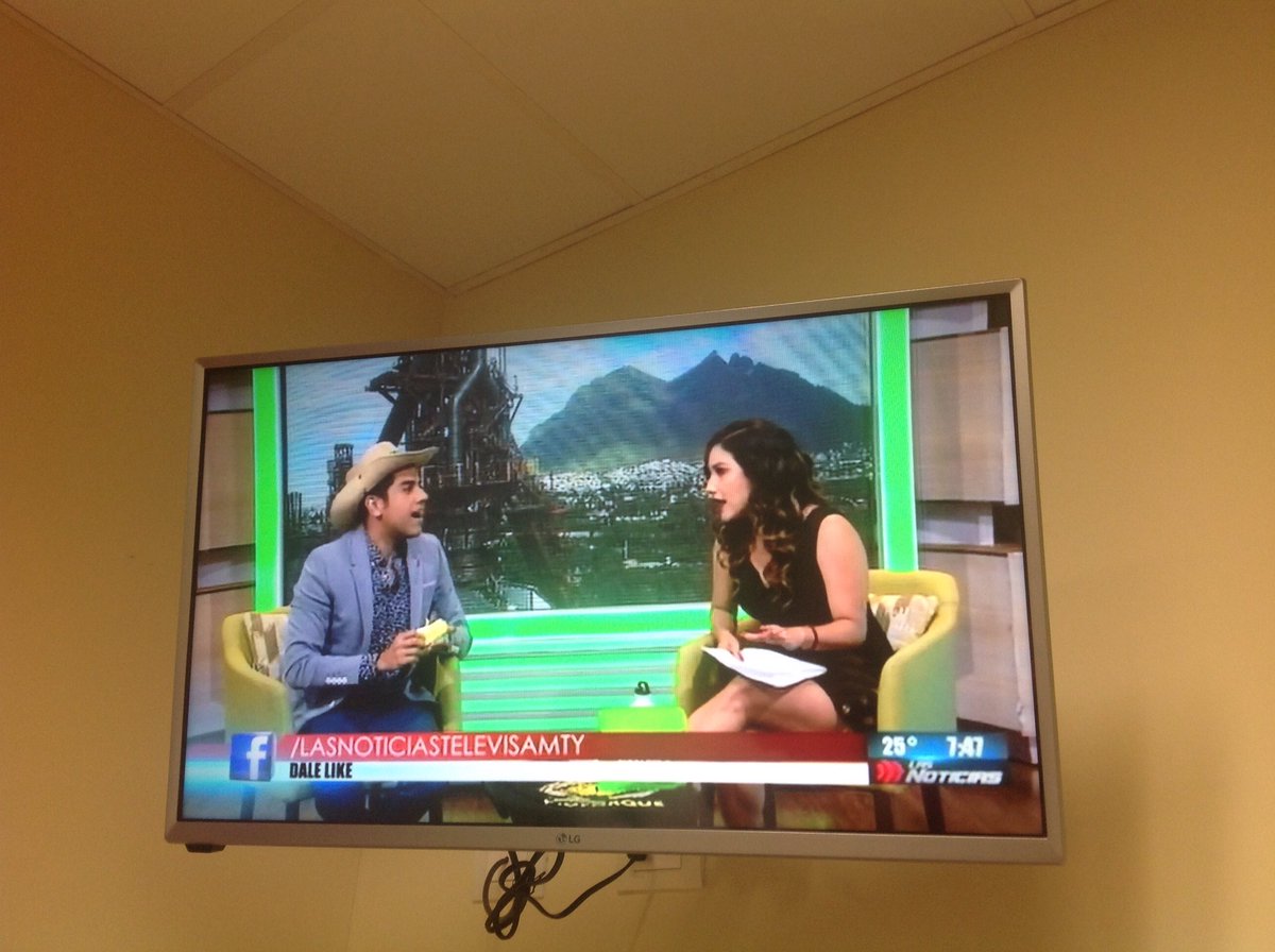 GisselleCalde's tweet photo. @_LASNOTICIASMTY #LasNoticiasFDS #PaqueteBioParque  Jessica Soto Monterrey https://t.co/Nv0bQEXfel