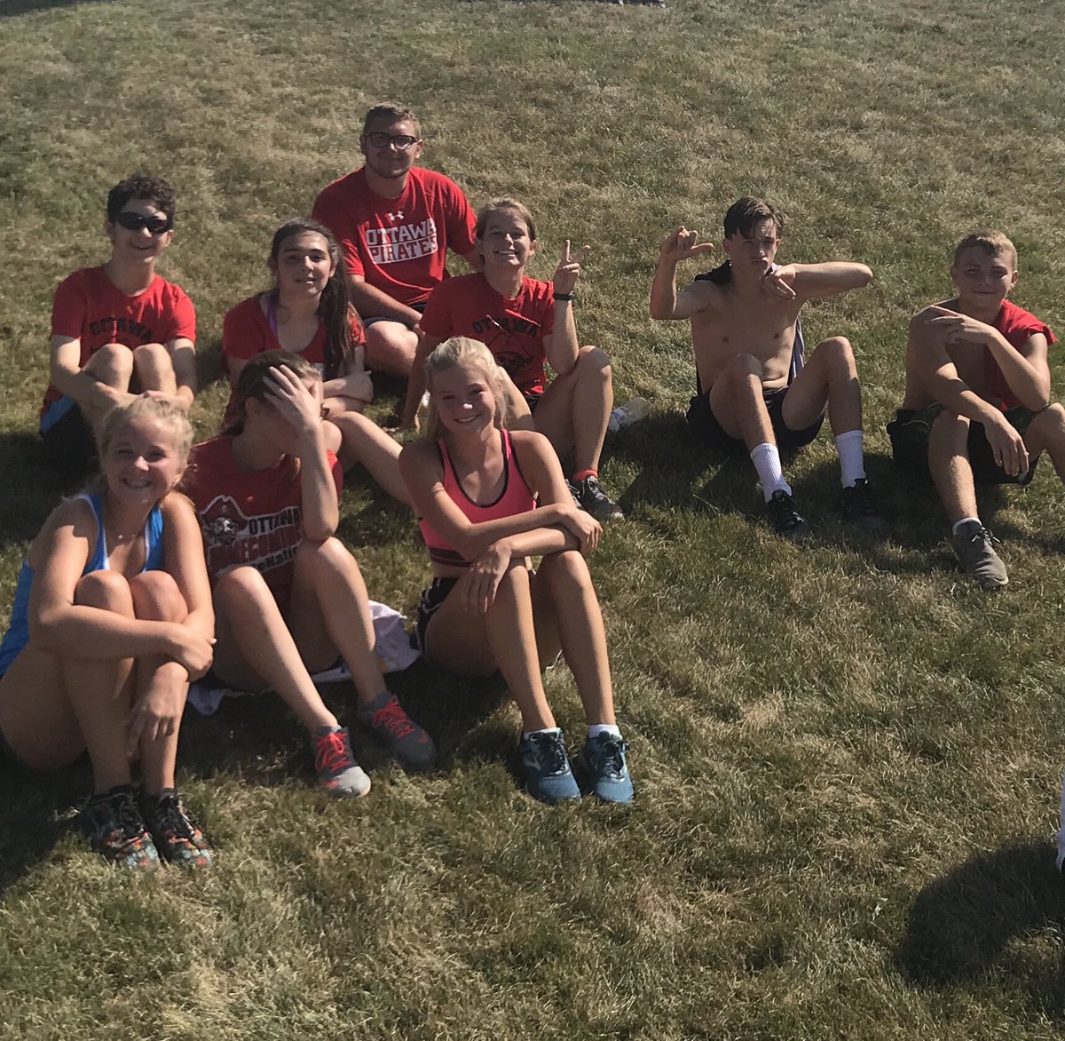 OTHS_XC's tweet image. That’s a wrap! 47 days ago we started this journey running a couple times a week. You’re now stronger and faster because of your dedication. Let’s get ready to smash some goals this season!! See you August 8th!! #othsxc #summerrunning #defication #family #thankyouforagreatsummer