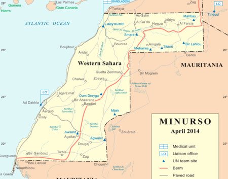 Dos heridos 🤕 al explotar mina en Dchera, zonas ocupadas del #SaharaOccidental 🇪🇭
Las minas antipersonas diseminadas por el régimen marroquí 🇲🇦 siguen causando daños irreparables a la población civil saharaui. 
El territorio es uno de los más minados del mundo 🌍 7 millones