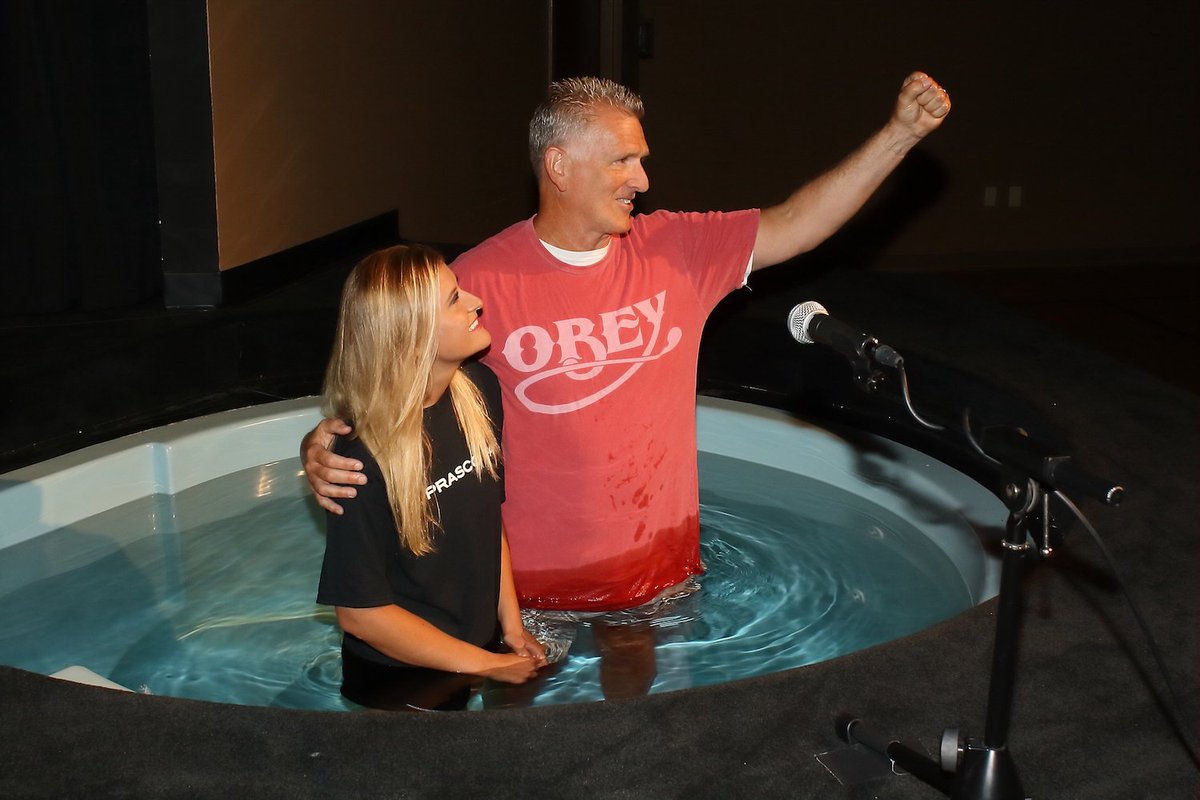 SonRiseC's tweet photo. It's the weekend! We can't wait to help you take your #NextStepsWithJesus at #SonRiseChurchCincinnati! https://t.co/hr011dYEU8