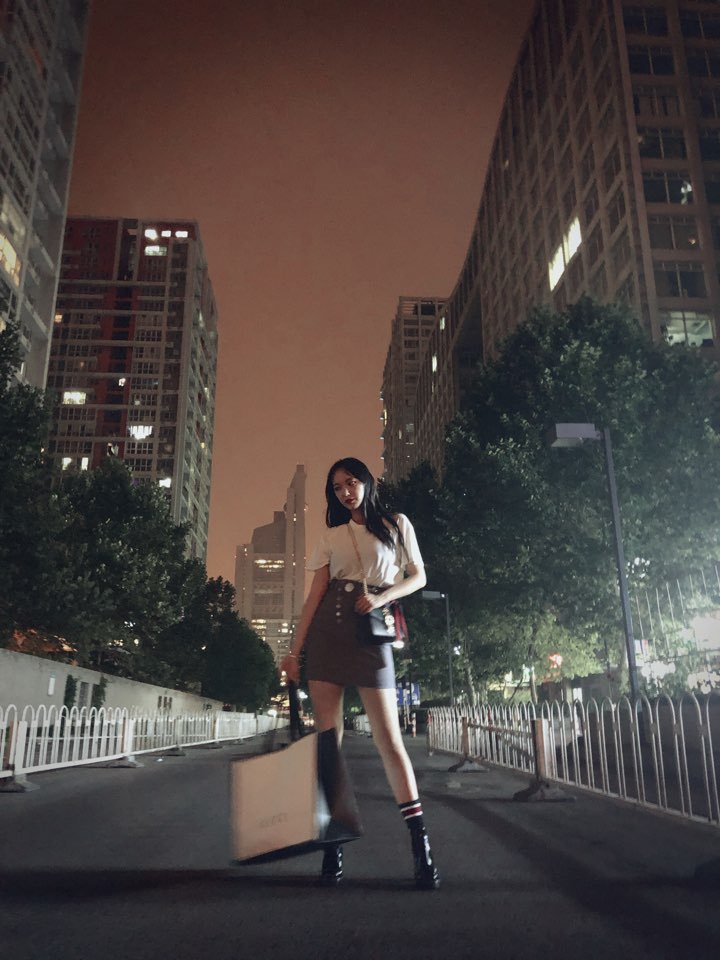 chengxiao_0715's tweet photo. 🌃🌃 https://t.co/EbY4nUe58n