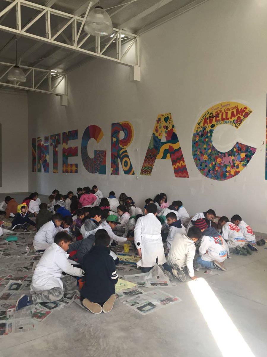 #integración Acompañando la creación de los murales participativos en el marco del Programa Parques Educativos de la <a href="/MuniCba/">Municipalidad de Córdoba</a>