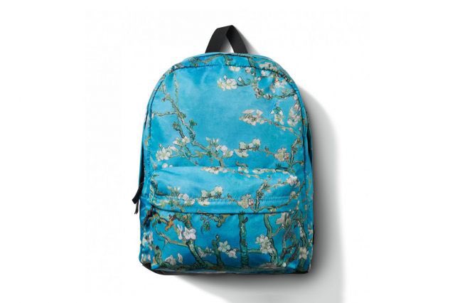 femmefleurie's tweet photo. RAGAZZI È USCITA LA LINEA VANS X VAN GOGH E DIVENTERÒ POVERA, COME SI RESISTE A TALE BELLEZZA? https://t.co/rtIHKn2Aje
