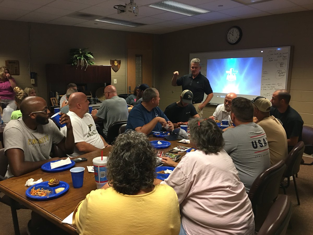 Peggy D. Wright tweet media