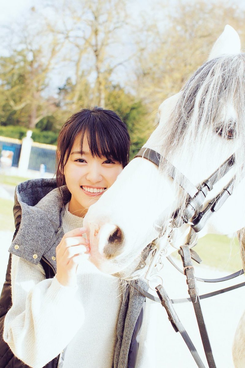 keyakitechi296's tweet photo. ゆっかーの馬とのツーショットのせまーす😊
馬と一緒にいる時、ほんっとにいい笑顔してます😭

#ゆっかー党
#馬
#欅坂46好きな人と繋がりたい 
#欅坂46ファンと繋がりたい https://t.co/oxOhlIBHQh