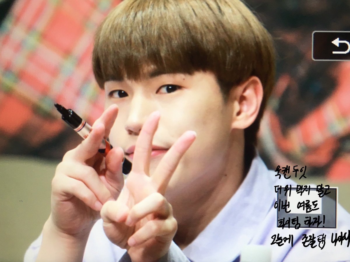 UK_CANDOIT's tweet photo. 180728 목동 팬싸인회 프리뷰 
오늘도 미모 열일 완료👍🏻👍🏻💜
수고 많았어요오! >_< 
@24k_Uk #투포케이 #24K #정욱 #무대천재 #보니앤클라이드 #BonnieNClyde https://t.co/hC1oOu4vp5
