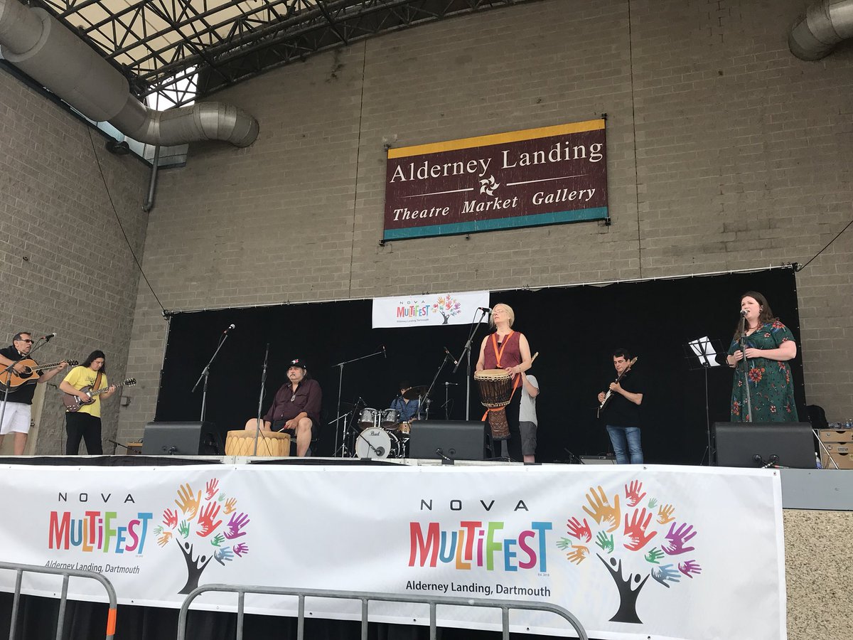 multifestns's tweet photo. And weβre off!!! Alan Syliboy and the Thundermakers. #MultifestNS https://t.co/n065WHKVZk