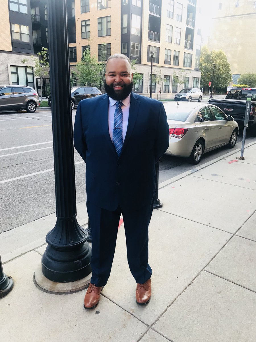 DrWarrenLee's tweet image. Not too shabby! #waldenugrad #graduationtime #PhD #Scholar #longtimecoming