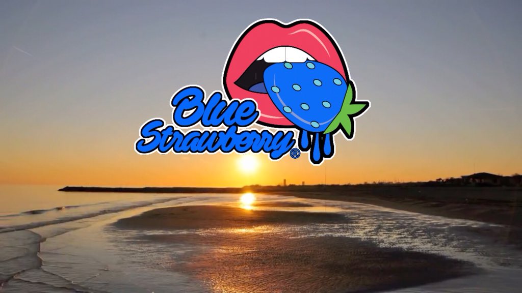 daniloruo's tweet image. Hey guys, 
now out a new podcast Blue Strawberry
with tracks of the best labels in the underground stage!

Click the link and follow to my channel and enjoy my selection bit.ly/BlueStrawberry…
#defectedrecords #defectedinthehouse #glasgowunderground #label #dennisferrer #mousset