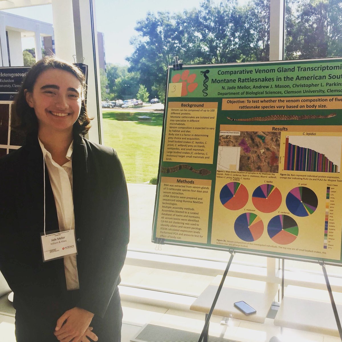 Our #NSFREU student, Jade Mellor from @williamandmary, presented #NSFfunded research she did this summer on comparative #venom⁠ ⁠ gland transcriptomics yesterday @ClemsonUniv @ClemsonResearch. Or as she more elegantly said: '#science nerd gets excited about #snakes and maps'