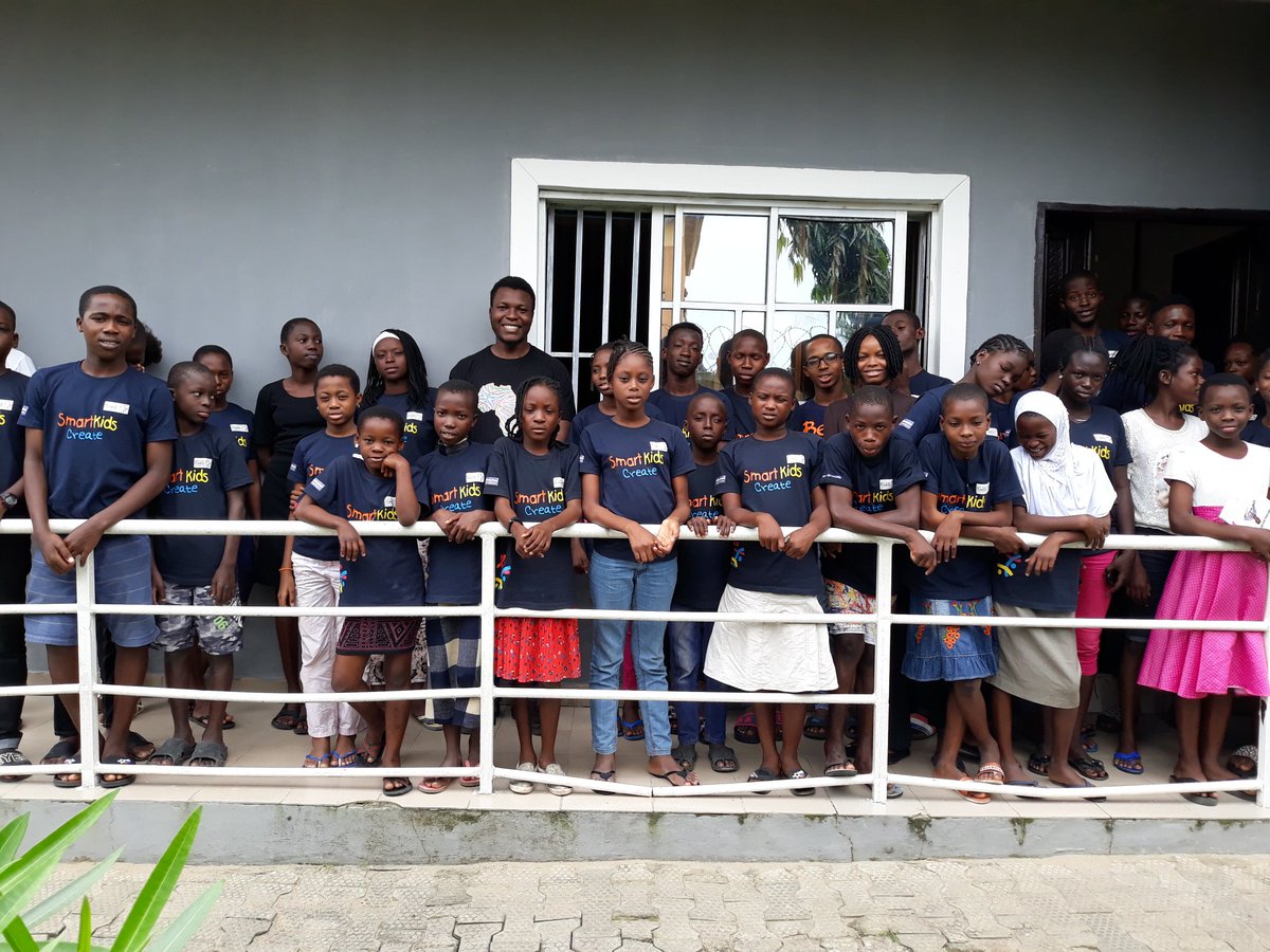 TheDestinyTrust's tweet photo. Exciting moments with @FolushoOladipo at the #TechSummerBootcamp. Thank you for inspiring the kids with your story and making coding fun and practical for the children. #GreatMentorsGreatKids #MeetAMentorSaturday https://t.co/thN2IFoalq