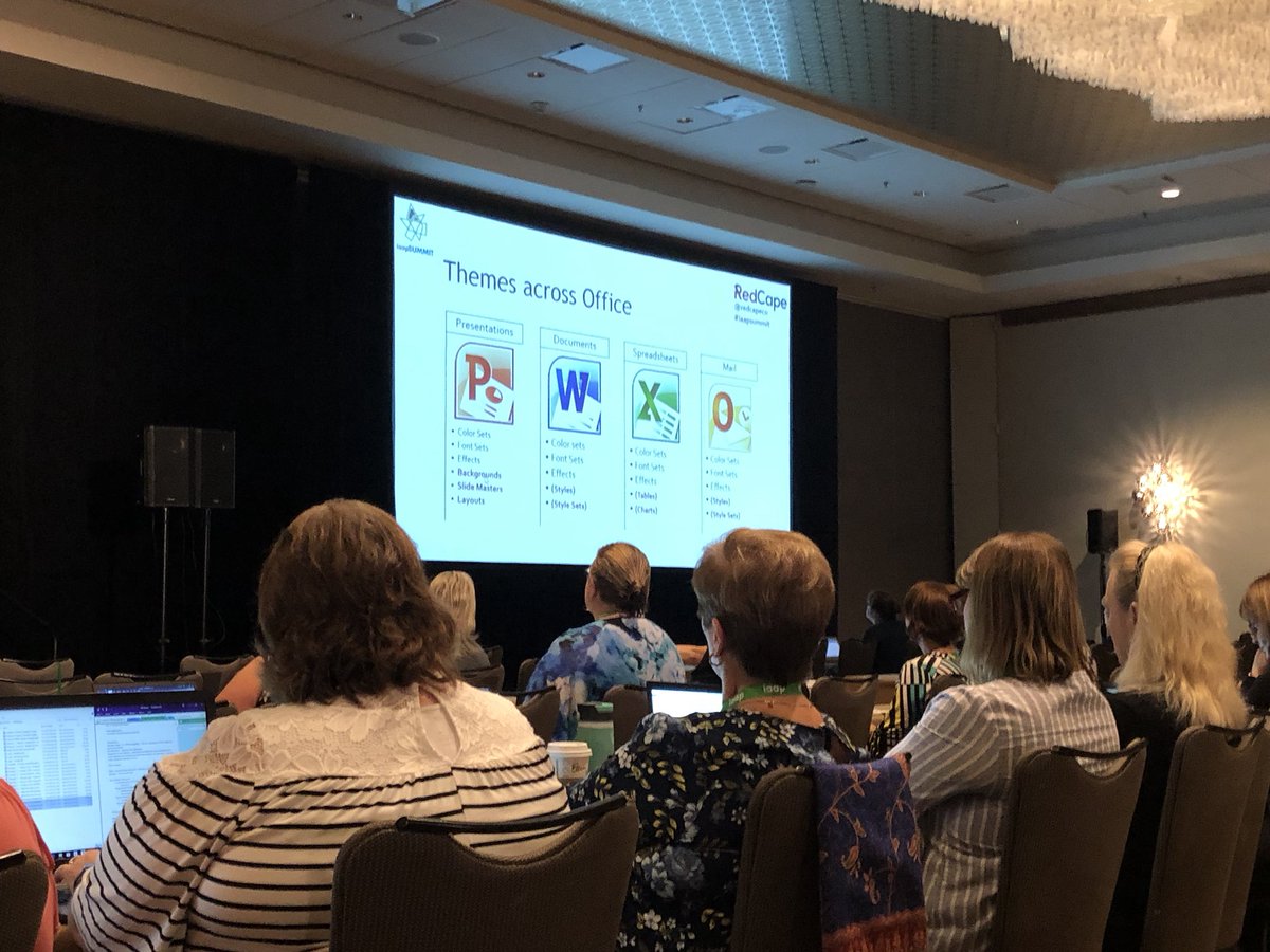 pifrncs's tweet photo. Trying to simply my life using office themes with @redcapeco! #iaapsummit2018 https://t.co/ViHNgiVnSN