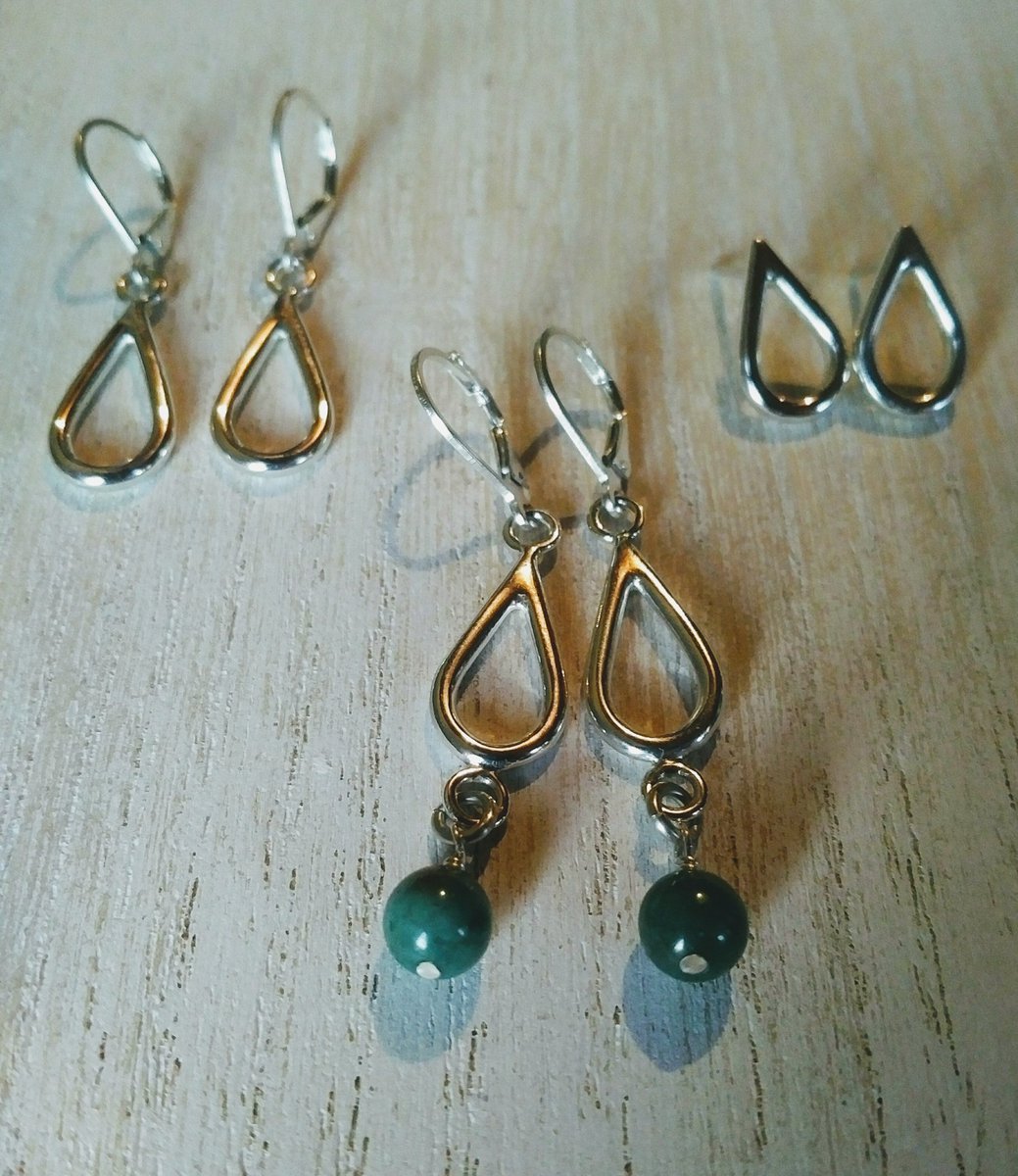 llbellefontaine's tweet photo. Blood, Sweat and Tears Collection (Earrings) @LLSCanada @LLSusa @TNTCanada @teamintraining @tnthalifax #handmadebyme #sterlingsilver #bloodstone #amethyst #rosequartz #wetraintobeatcancer #chicagomarathon https://t.co/cJWvGfkqt4