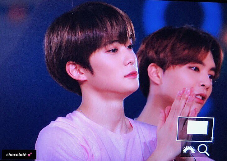 chocolate970214's tweet photo. 180728 smt osaka 왜 이러케 이뻐서 날 힘들게 하니..좀 못생겨 보렴; #재현 #jaehyun #nct127 #nct https://t.co/6la2wpJLYx