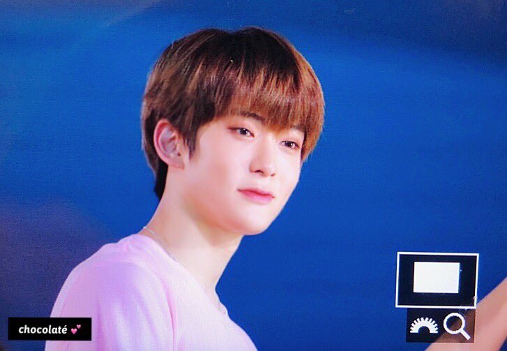 chocolate970214's tweet photo. 180728 smt osaka 왜 이러케 이뻐서 날 힘들게 하니..좀 못생겨 보렴; #재현 #jaehyun #nct127 #nct https://t.co/6la2wpJLYx