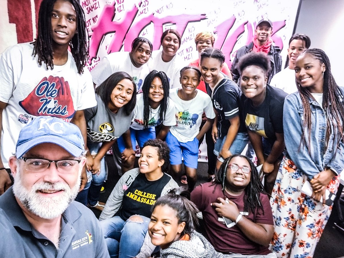 RayWeikal_KSD's tweet photo. A huge thank you to the @Hot103Jamz #GenRap crew for hosting me this morning to chat about @kcpublicschools #Summerfest18! You guys are #AWESOME and I had a great time!!! #gratitude https://t.co/pzBjIcGsRC