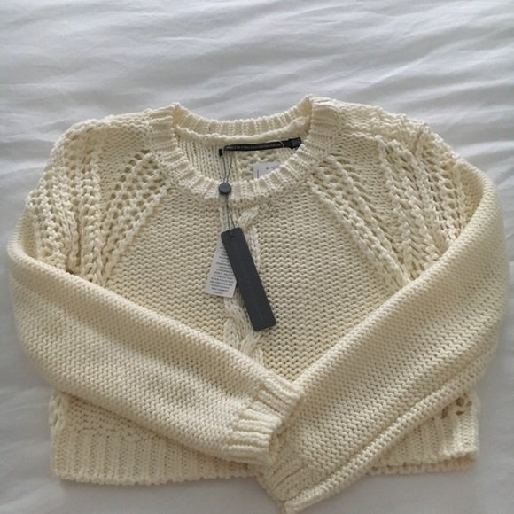 RebeccaStezer's tweet photo. So good I had to share! Check out all the items I'm loving on @Poshmarkapp #poshmark #fashion #style #shopmycloset #twelfthstreetbycynthiavincent #victoriassecret #robertrodriguez: https://t.co/8fHN1vq11b https://t.co/yeZhzysAsG