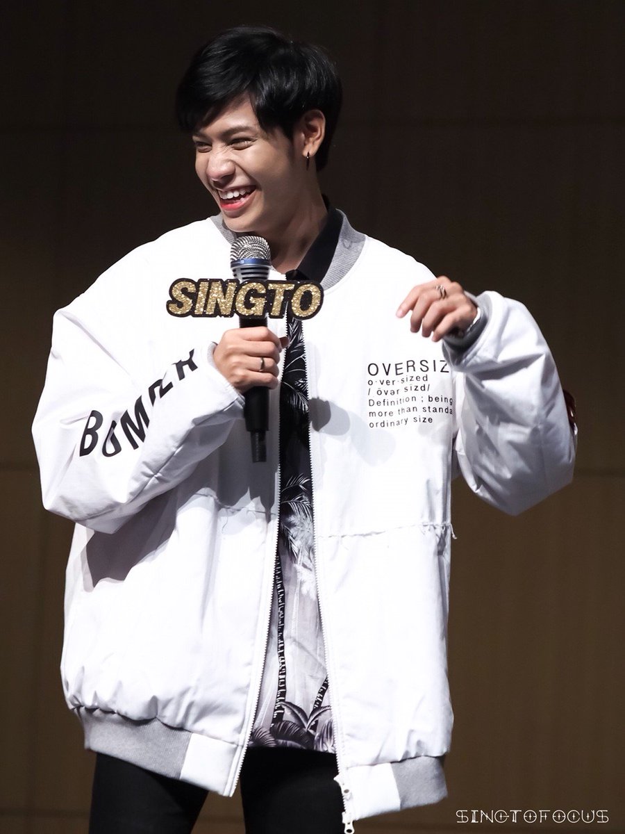 SingTo_Focus's tweet photo. It might not too late to say...
I hope your Birthday is full of sunshine and rainbows and love and laughter.
HAPPY BIRTHDAY THE BELOVED BOY "SINGTO" 

#HBD24thSingtoPrachaya 
#SingtoPrachaya https://t.co/SQTGpIoxyK