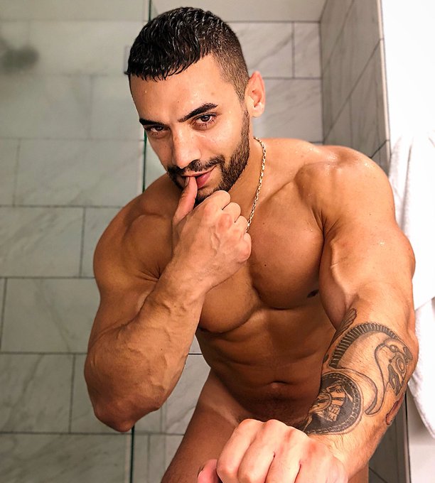 &mdash; smile the best makeup &mdash; 😊 &mdash; لبخند بهترین آرایش است &mdash; 😊 .. .. .. #aradwinwin #Persian #muscle #smooth<a href="/tag/lifestyle"class="tags"><span>#lifestyle</span></a><a href="/tag/lean"class="tags"><span>#lean</span></a><a href="/tag/muscle"class="tags"><span>#muscle</span></a><a href="/tag/tattoo"class="tags"><span>#tattoo</span></a><a href="/tag/underwearmodel"class="tags"><span>#underwearmodel</span></a>
