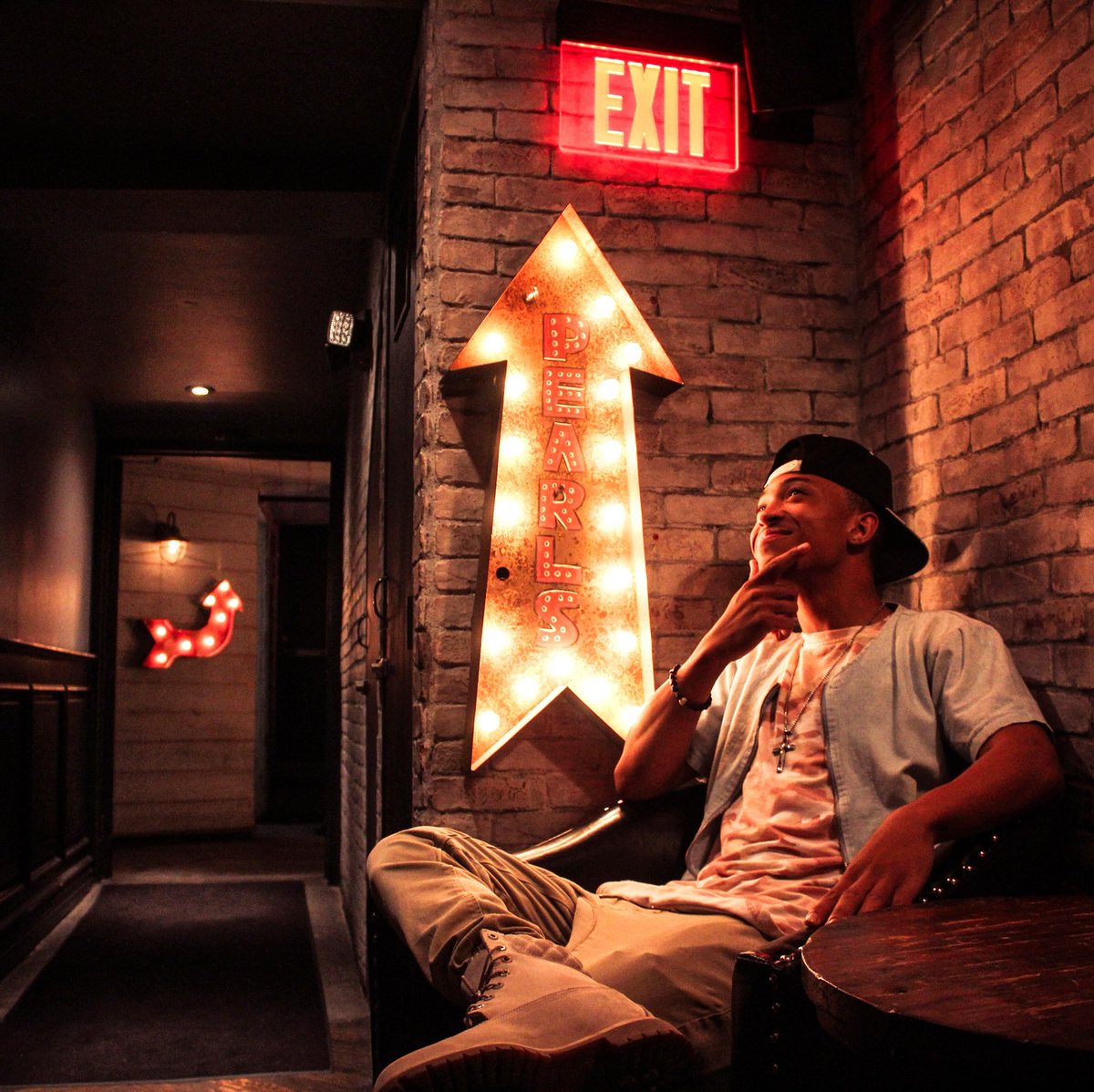 rvllllaaaa's tweet photo. It can only go up from here..💭🤫  #new #ty #photography #therealty #explore #artist #singer #music #upcomingartist #singersongwriter #therapy #rnblover #unsigned #trapnation #soul #hbb #mentality #wshh https://t.co/tPXbCK8DFd