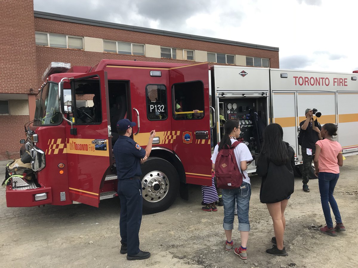 Ccrprbailey's tweet photo. #communitypartnerships #CommunityService #communitywellbeing #communityengagement @ the Lawrence Heights/Lotherton/Neptune Olympics https://t.co/BPIqHF8KtU