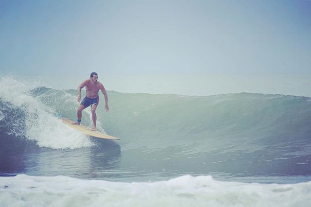 Cienfue's tweet photo. ¡Playa Teta la semana pasada: Tits Beach! ¿Alguien sabe por qué se llama asi?
📻✨🌺
#playateta #titsbeach
#surfing #cienfuesurf
#surf #surfer #surfos #panama #pty #pty507 #507 #mar #surflife https://t.co/5FbyrgqFZN https://t.co/LCYfjAovU0