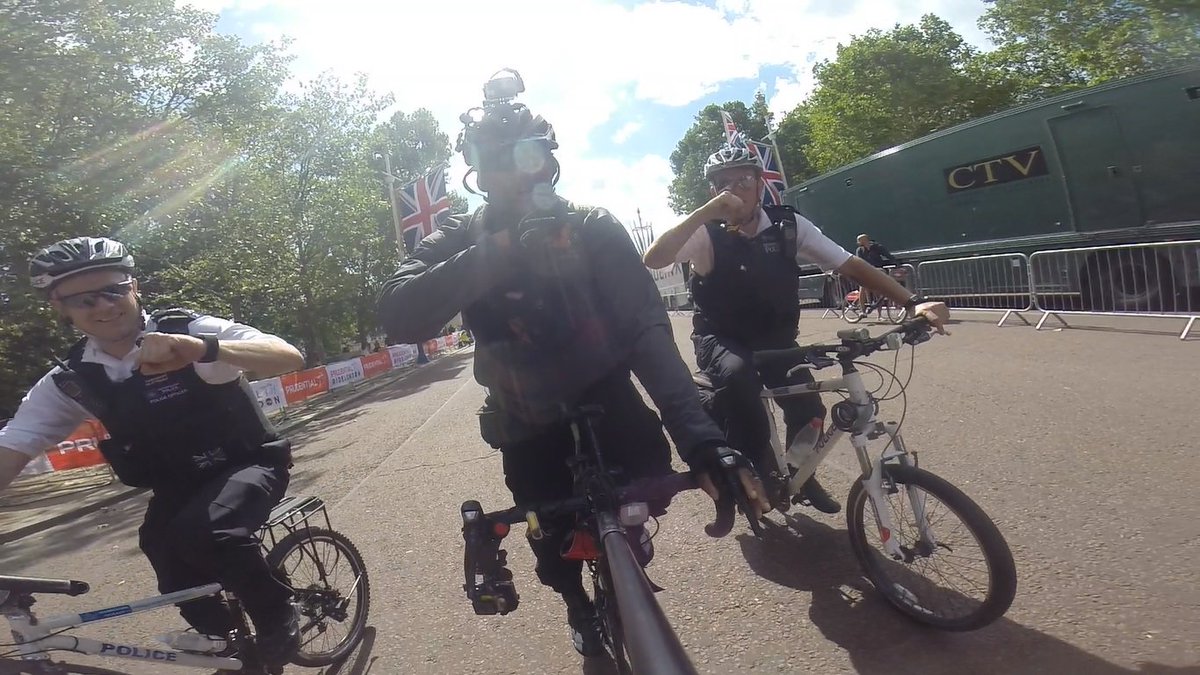 #ridelondon #cycling @MetCC @MetCycleCops  I was off duty.. the other Two Were #KeepingLondonSafe