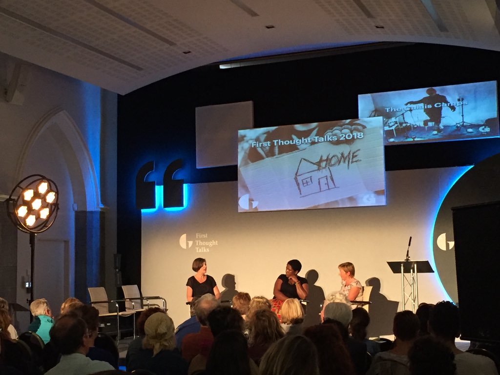 GalwayIntArts's tweet image. Fascinating insight into @sarah_hickson’s work in #TheCalaisCamps during #FirstThoughtTalk with Sarah &amp;amp; Blessings Moyo moderated by @trageal #home @GalwayCityCo #GIAF18