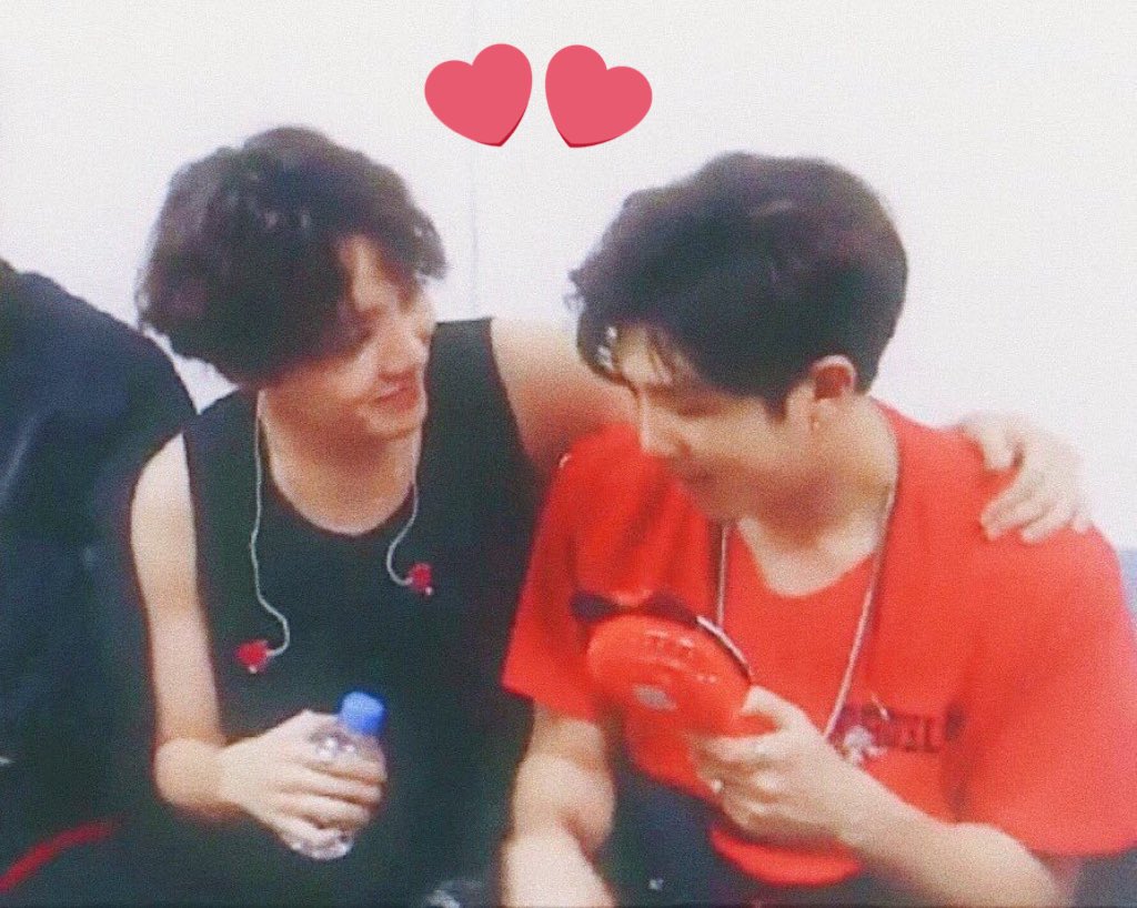 kssss789's tweet photo. #armyさんと猛烈に絡みたいのでRTしてくれた方フォローします 
 #BTS好きな人と繋がりたい 
 #ARMYさんと繋がりたい 

----深夜唐突のタグ----
ももやん🍑です桃から生まれたももやん🍑です
とりあえず、友達欲しいから絡んでちょ??? https://t.co/v4Vd0NjzMi