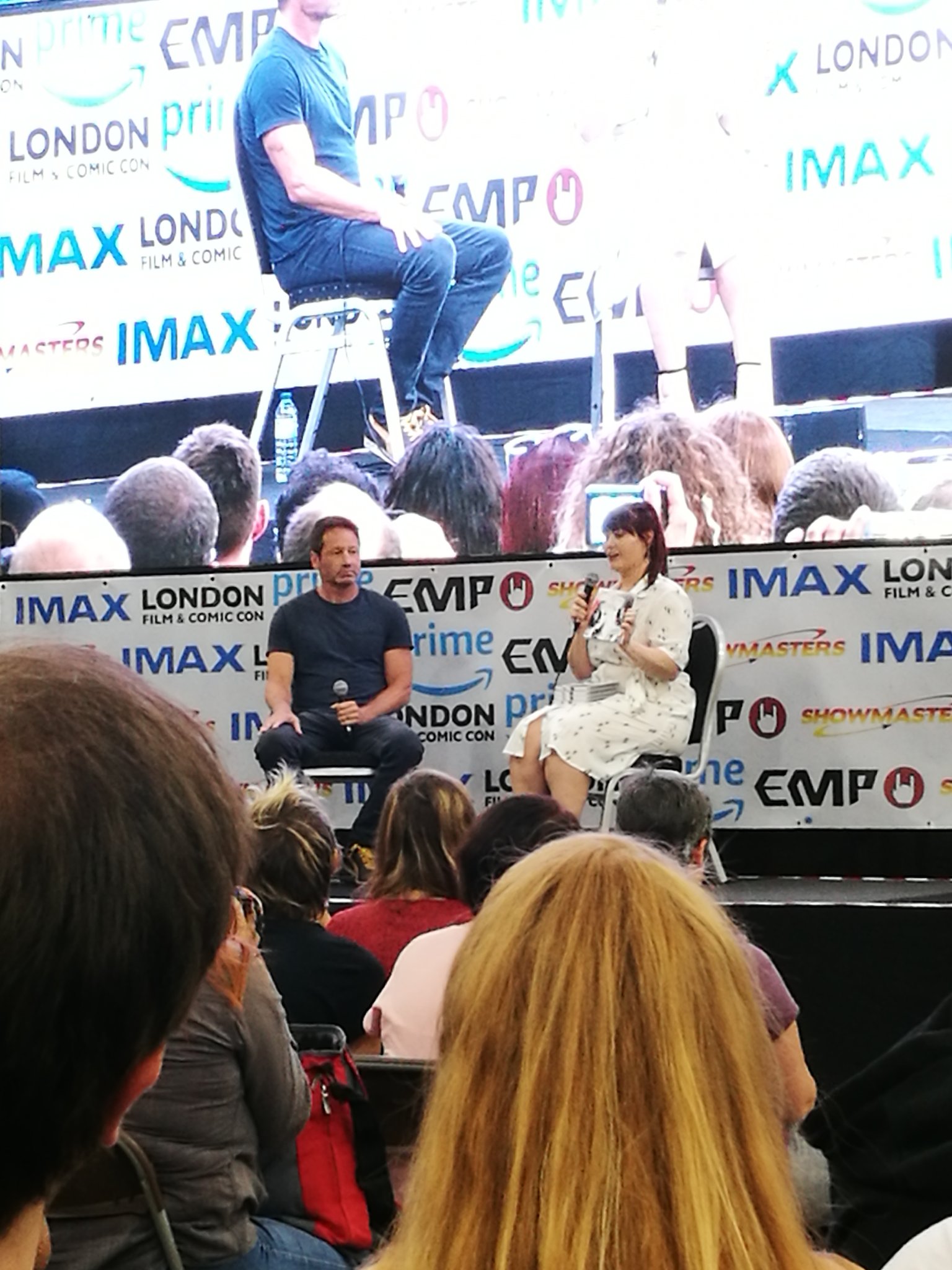 2018/07/28 - David at London Film & Comic Con at Olympia London - Page 2 DjNG3QoWwAADKNP