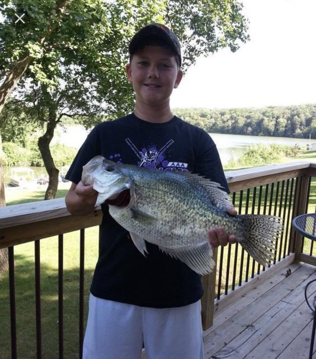 TrophyHunting2's tweet image. 4lb crappie 👀😵
