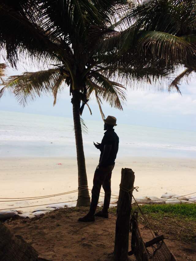 iambarhama's tweet photo. Sitting by the river side,
Were mediation meets inspiration and Innovation becomes an attitude..
#letsFeedDminds
#Malaikaloading https://t.co/7sXaaNeMls