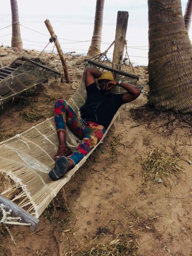 iambarhama's tweet photo. Sitting by the river side,
Were mediation meets inspiration and Innovation becomes an attitude..
#letsFeedDminds
#Malaikaloading https://t.co/7sXaaNeMls