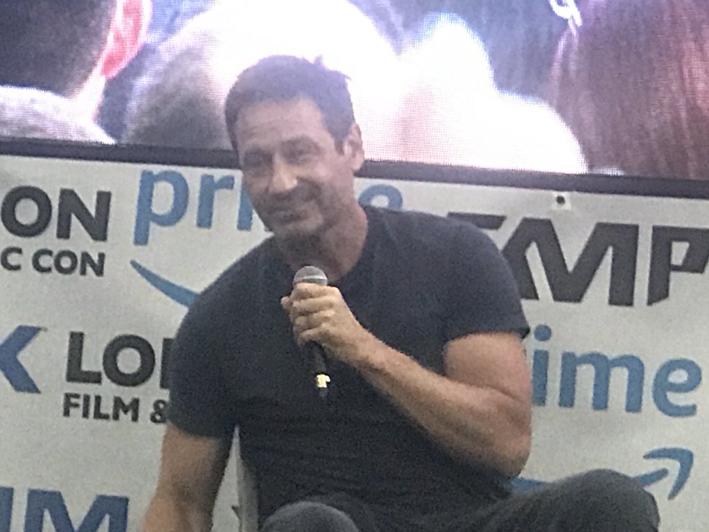 2018/07/28 - David at London Film & Comic Con at Olympia London - Page 2 DjNI14TXsAAglYs