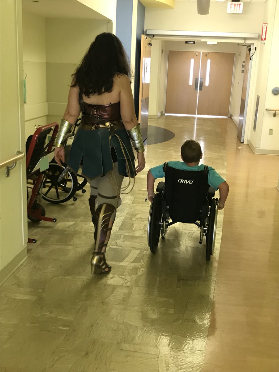 SunshineCVE's tweet photo. This morning I stepped up to pinch hit as #WonderWoman for a children’s hospital visit.  Those kiddos are so incredible; brave and strong. It was easy to forget who was -supposed to be- the superhero. https://t.co/koLId8kegi