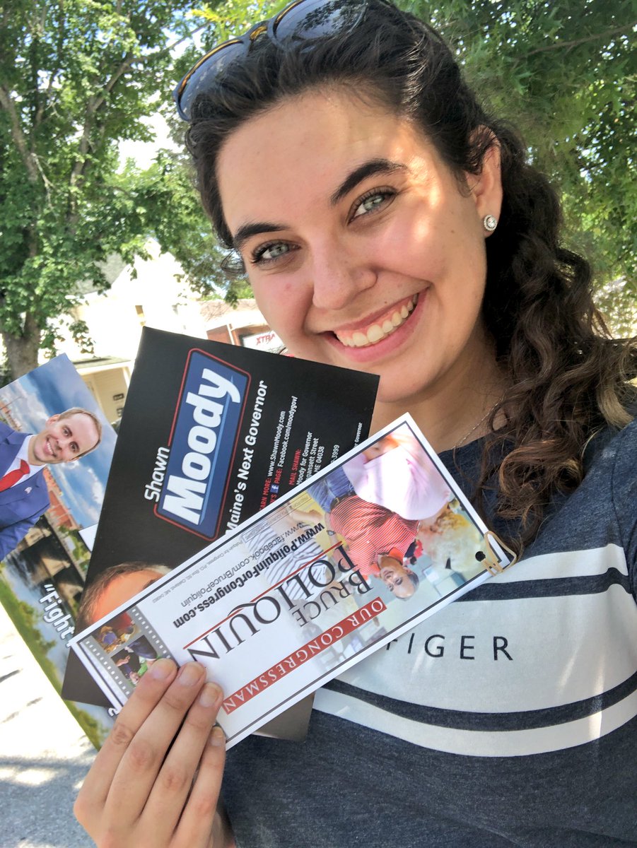 samclark2019's tweet photo. Having a great day #rockintheknock for our candidates in Hancock, I love hearing all the positive reactions! #LeadRight #TeamMaine #NWOA https://t.co/Db0NGXxucl