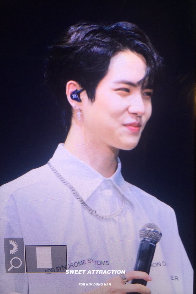 s_attraction703's tweet photo. 180728 태국팬미팅 #동한 #김동한 
#KimDongHanfanmeetinginBKK

오늘두 넘넘 잘생겼네 💕💕💕 https://t.co/mVlGuMHP0n