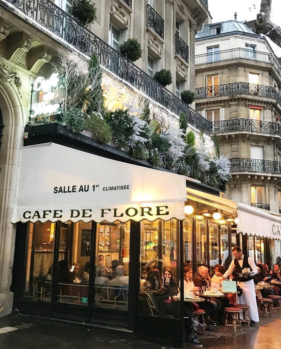 Кафе де париж. Кафе де Флор Париж. De Flore ресторан Париж. Кафе де Флор кафе в Париже. Le Terrasse ресторан в Париже.