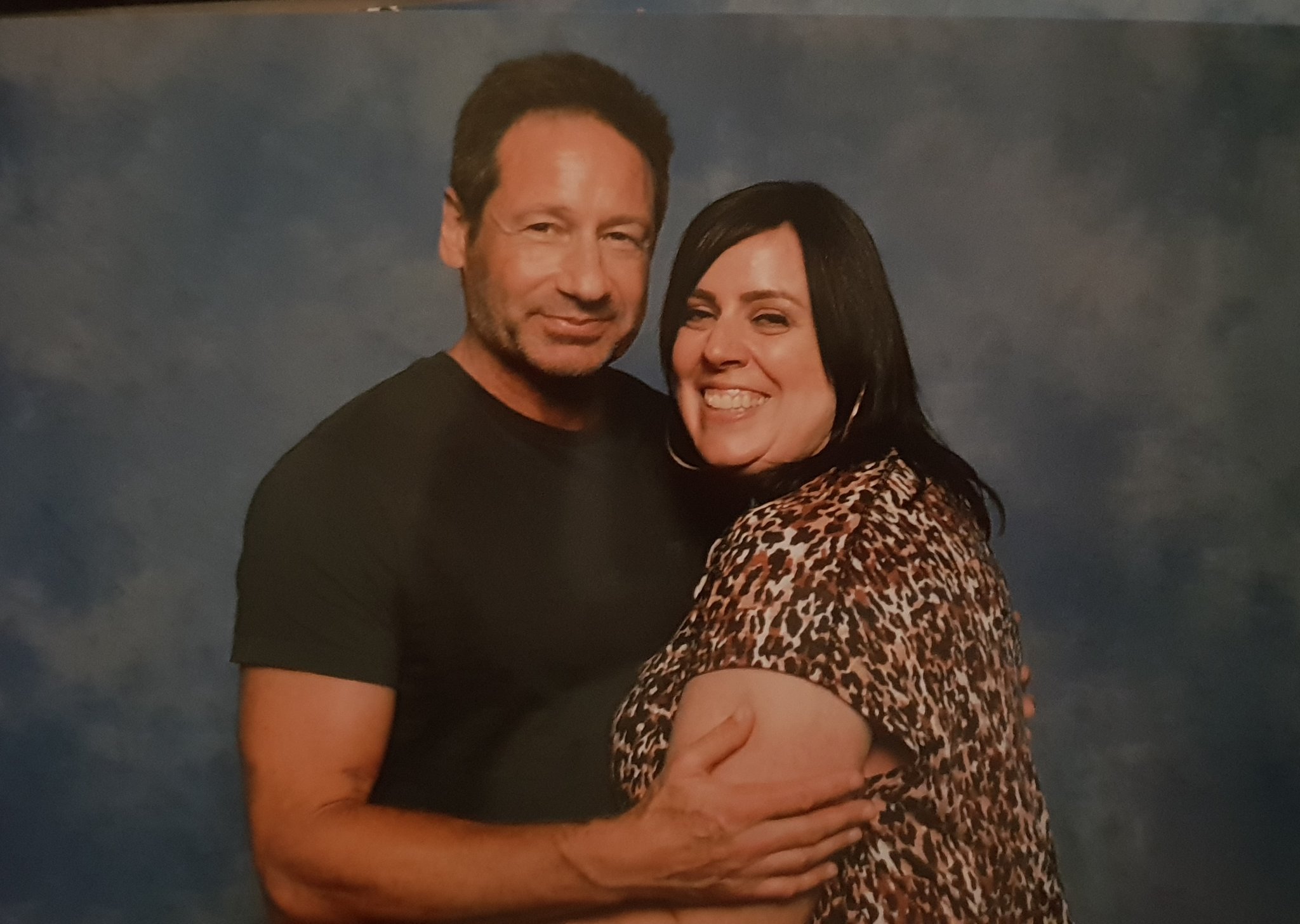 2018/07/28 - David at London Film & Comic Con at Olympia London - Page 2 DjNRt2WXoAA2arq