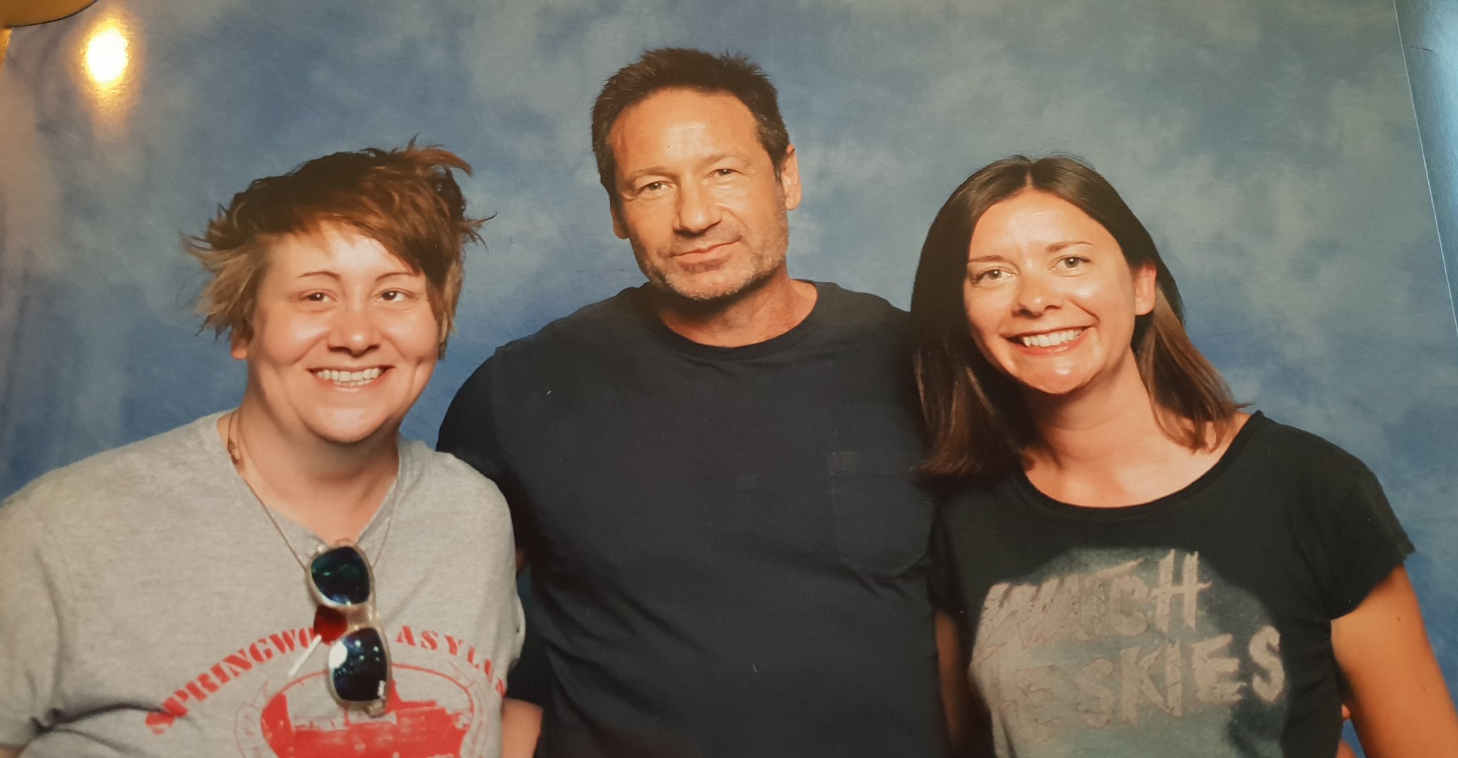 2018/07/28 - David at London Film & Comic Con at Olympia London - Page 2 DjNToz6WwAAoX9U